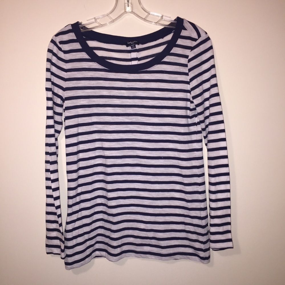 NWOT Splendid long sleeve top w/ buttons down back